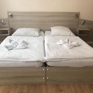 Konukevi Koelner, Köln